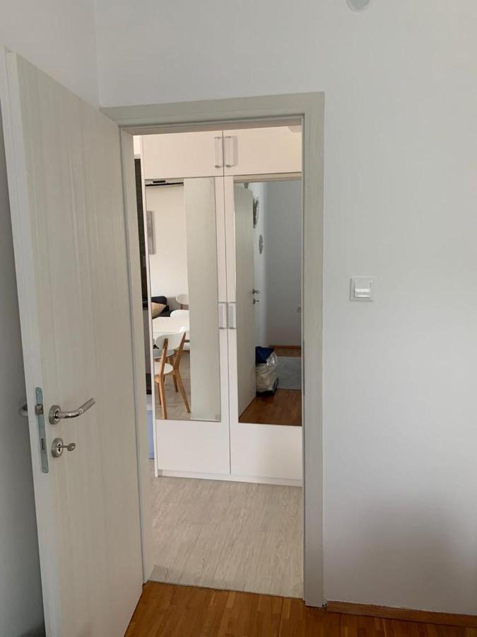 Tara'S Apartman Supetar Zewnętrze zdjęcie