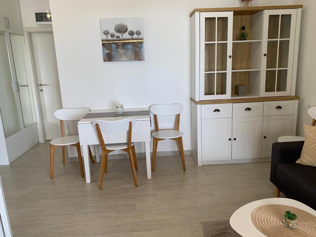 Tara'S Apartman Supetar Zewnętrze zdjęcie
